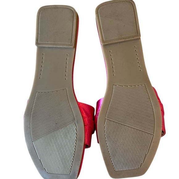 Mona B Pink and Gold Luxe Sandals - Picture 5 of 8